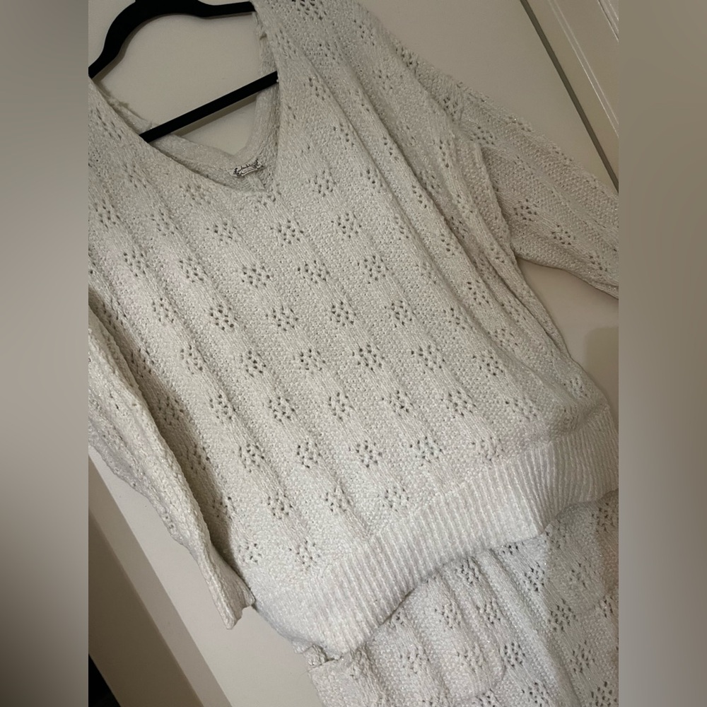 Free People White Knit Sweater and Slouchy Pant Set - Picture 7 of 11